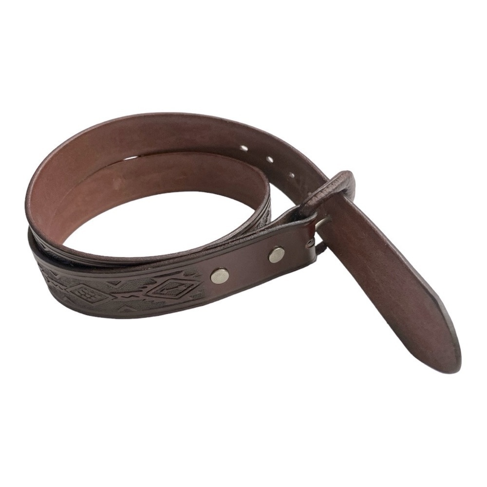 Aztec Embossed Oil
Tan Leather Belt
Brown - Cinto de Piel size 38 - Picture 4 of 12